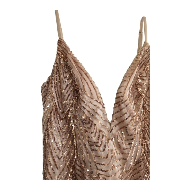 NWT Revelry Camilla Geo Sequin Gown Dress 8 Mesh Illusion Plunge Neck - Picture 4 of 8